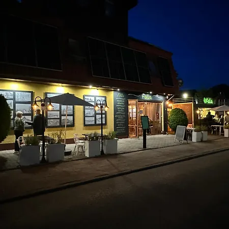 Bed and breakfast Pensjonat Fala Ustronie Morskie