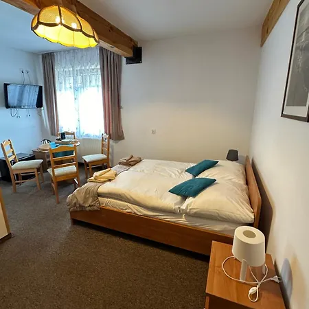 Fala Bed & Breakfast 3*