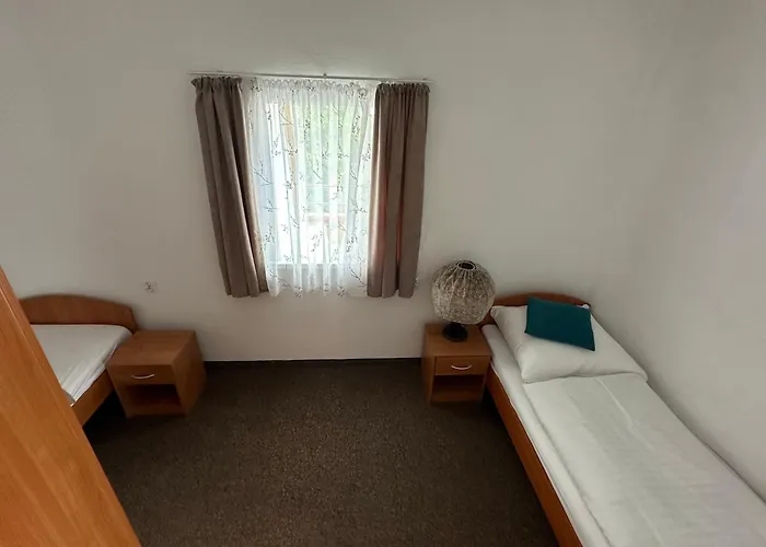 Fala Bed and breakfast 3*